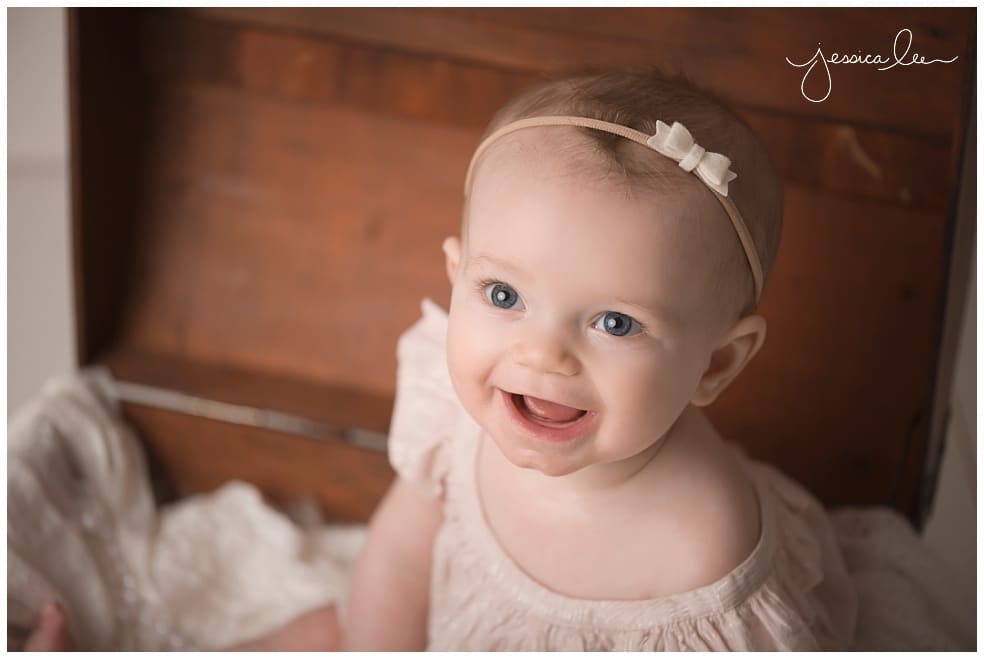 blue eyed 6 month old looking at camera, Baby Photography Broomfield 