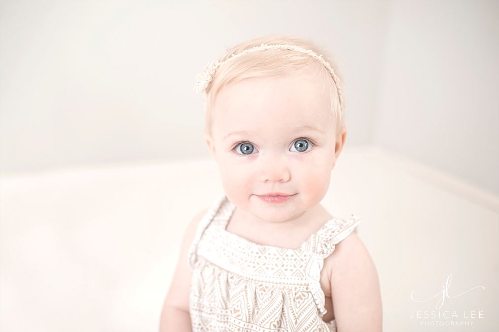 Superior Baby Photographer | Jessica Lee Photography