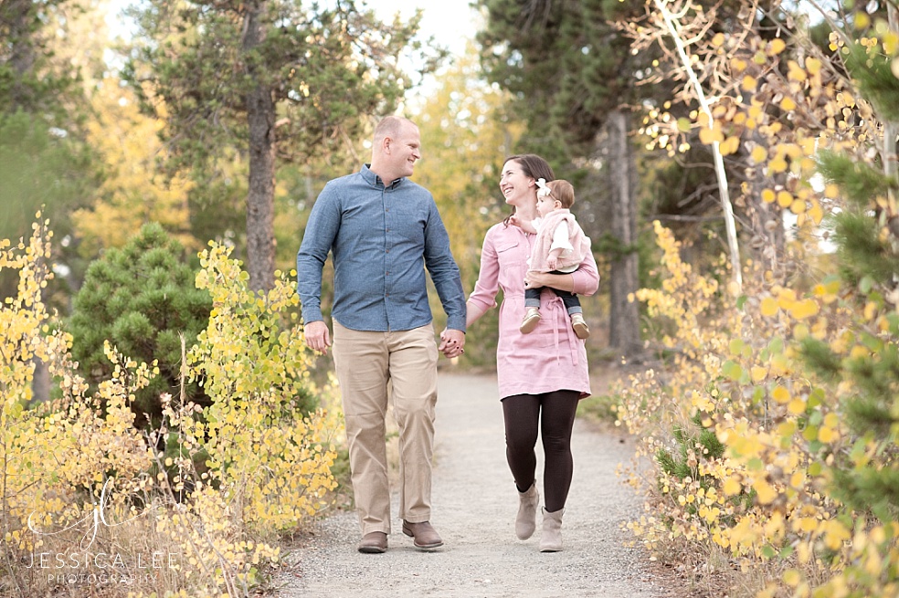 Fall Family Photos in Colorado | Jessica Lee Photography