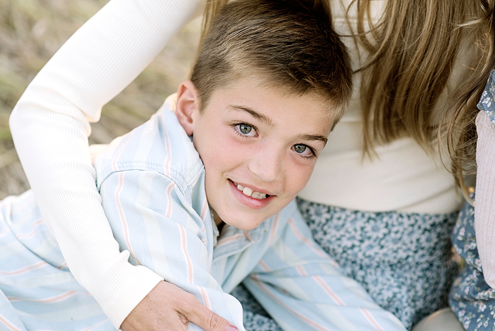Little boy in button up blue shirt | Photo by Jessica Lee Photography 