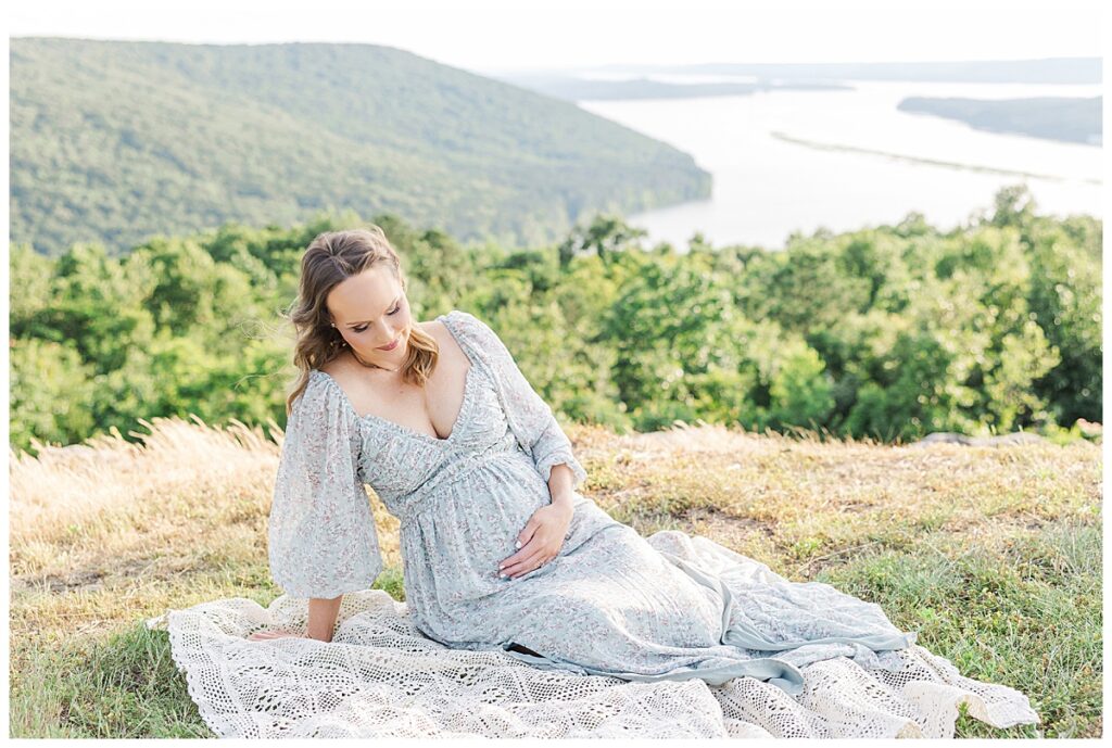 Outdoor Maternity Photos Huntsville Alabama